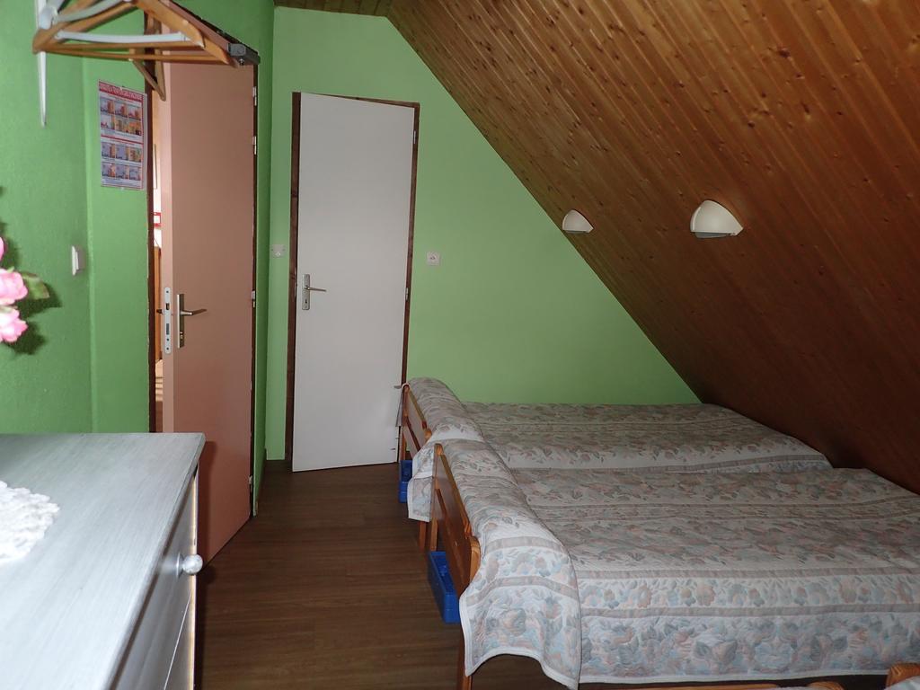 Gite Soum De L'Ase Grust Exteriör bild