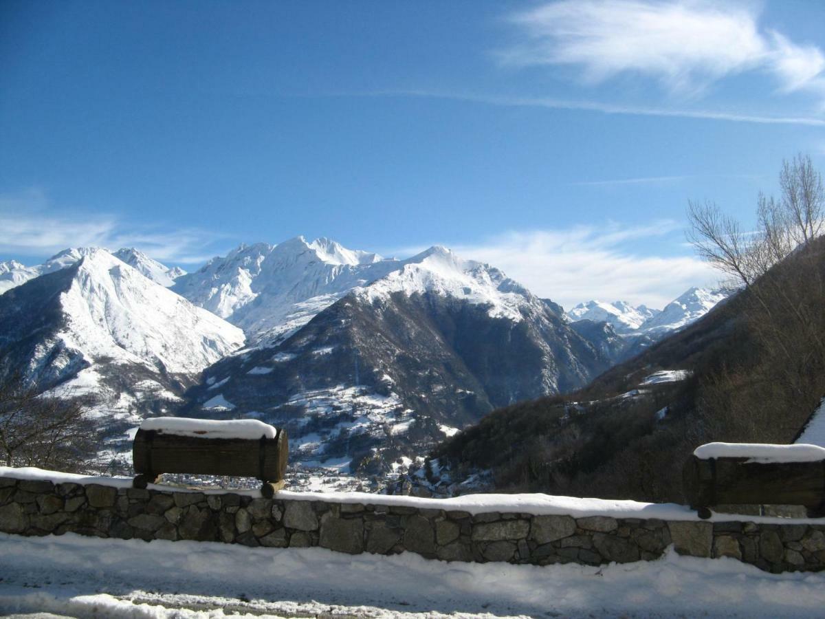 Gite Soum De L'Ase Grust Exteriör bild